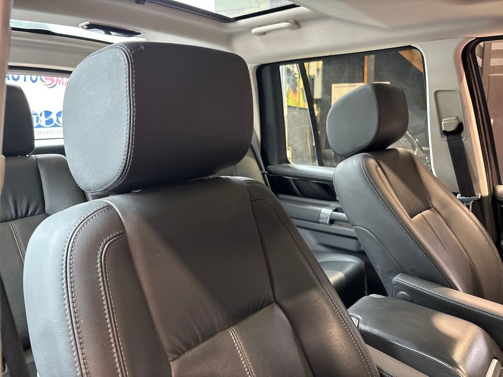 USED 2016 16 LAND ROVER DISCOVERY 4 3.0 SD V6 Landmark SUV 5dr Diesel Auto 4WD Euro 6 (s/s) (256 bhp) CLEAR GLASS|STUNNING HISTORY