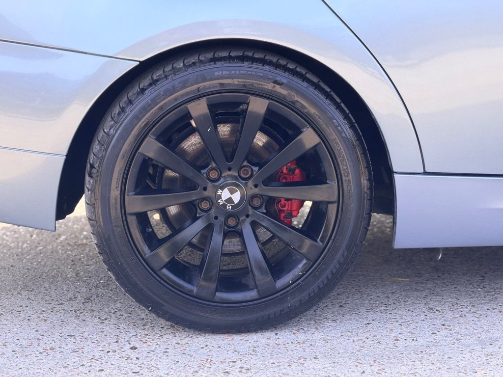 USED 2011 11 BMW 3 SERIES 2.0 318i SE Saloon 4dr Petrol Steptronic Euro 5 (143 ps) |7 Services|Sensors|Google Maps|