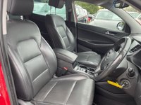USED 2017 17 HYUNDAI TUCSON 2.0 CRDi Premium SUV 5dr Diesel Auto 4WD Euro 6 (136 ps) 
