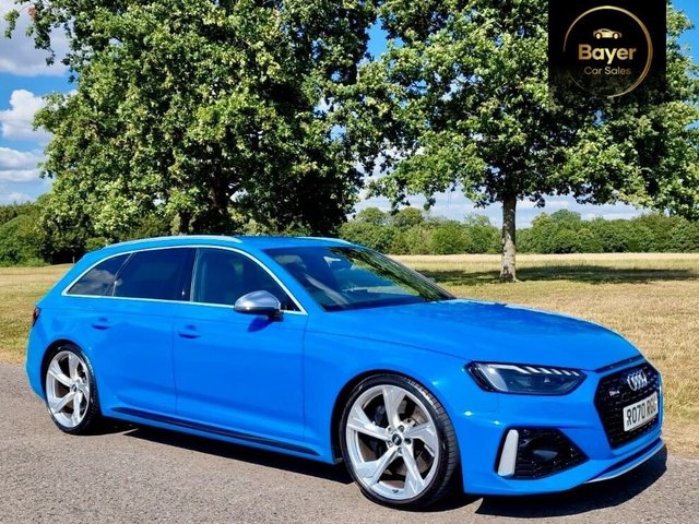 View our AUDI RS4 AVANT