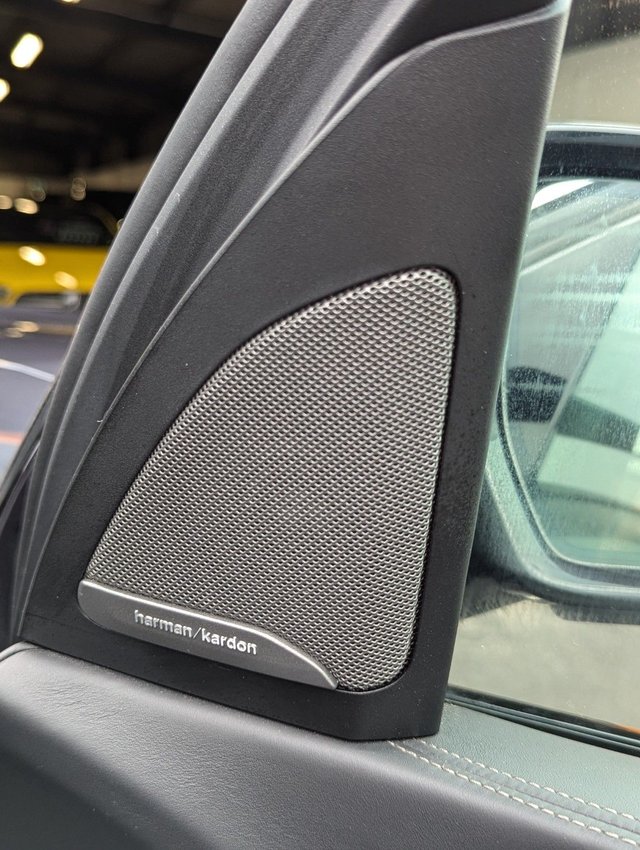 2020 BMW X5 - Photo 11