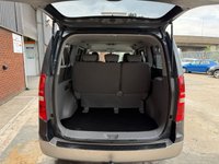 USED 2019 69 HYUNDAI i800 2.5 CRDi SE MPV 5dr Diesel Manual Euro 6 (136 ps) Full History 12 Month Warranty
