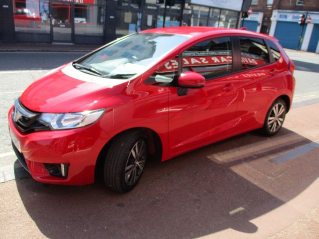 2016 HONDA JAZZ 1.3 i-VTEC EX Hatchback 5dr Petrol Manual Euro 6 (s/s) (102 ps) PRISTINE EXAMPLE ,£35 ROAD TAX ,FULL SERVICE HISTORY ,2 KEYS ,6 MONTHS WARRANTY ,VIEWING AND TEST DRIVE ESSENTIAL , - Photo 3