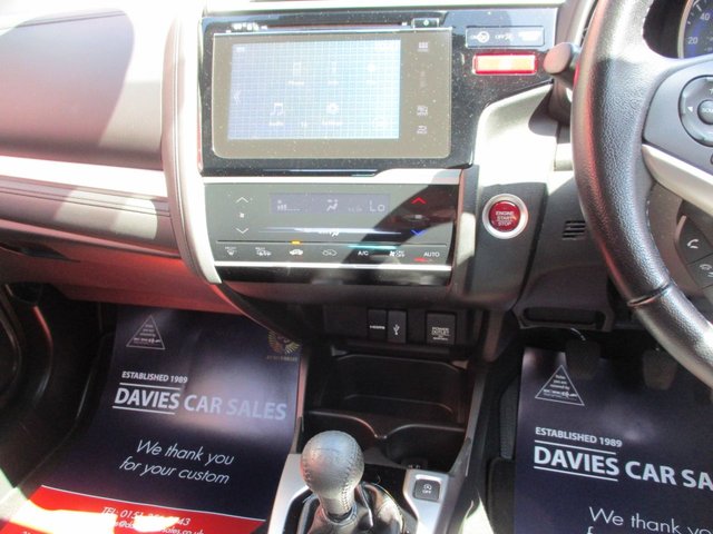 2016 HONDA JAZZ 1.3 i-VTEC EX Hatchback 5dr Petrol Manual Euro 6 (s/s) (102 ps) PRISTINE EXAMPLE ,£35 ROAD TAX ,FULL SERVICE HISTORY ,2 KEYS ,6 MONTHS WARRANTY ,VIEWING AND TEST DRIVE ESSENTIAL , - Photo 7