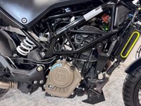 USED 2023 72 HUSQVARNA SVARTPILEN 125 VERY LOW MILES - GOOD CONDITION COMES WITH NEW MOT AND WARRANTY