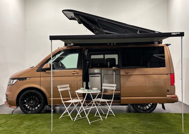 2021 21 Volkswagen Transporter 2.0 TDI T28 Highline Campervan  Diesel Manual FWD SWB Euro 6 (s/s) (110 ps)