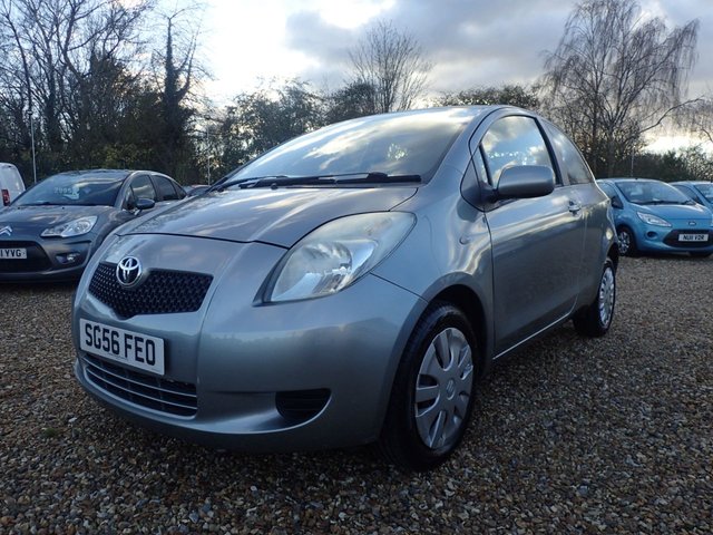 2006 TOYOTA YARIS 1.3 VVT-i T3 Hatchback 3dr Petrol Manual (141 g/km, 85 bhp) - Photo 4