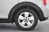 USED 2016 16 MINI HATCH 1.5 Cooper Hatchback 5dr Petrol Manual Euro 6 (s/s) (136 ps) DAB Digital Radio, &pound;20 Road Tax, Air Conditioning