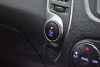 USED 2014 14 HYUNDAI IX35 1.7 CRDi SE SUV 5dr Diesel Manual Euro 5 (s/s) (Nav) (115 ps) Heated Seats - Satellite Navigation - Bluetooth Connectivity