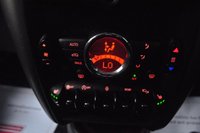 USED 2016 16 MINI COUNTRYMAN 1.6 Cooper SUV 5dr Petrol Manual Euro 6 (s/s) (122 ps) 1 Owner From New, DAB Digital Radio, Air Conditioning.