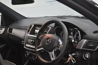 USED 2015 15 MERCEDES-BENZ GL CLASS 3.0 GL350 V6 BlueTEC AMG Sport SUV 5dr Diesel G-Tronic+ 4WD Euro 6 (s/s) (258 ps) Panoramic And Sliding Roof - 7 Seats - Huge Spec!