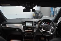USED 2015 15 MERCEDES-BENZ GL CLASS 3.0 GL350 V6 BlueTEC AMG Sport SUV 5dr Diesel G-Tronic+ 4WD Euro 6 (s/s) (258 ps) Panoramic And Sliding Roof - 7 Seats - Huge Spec!