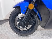 USED 2021 21 SYM MASK 50 50cc TWIST AND GO - TOP BOX COMES WITH NEW MOT AND WARRANTY