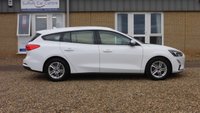 USED 2020 20 FORD FOCUS 1.5 EcoBlue Zetec Estate 5dr Diesel Manual Euro 6 (s/s) (120 ps) www.suffolkcarcentre.co.uk - Located at Reydon