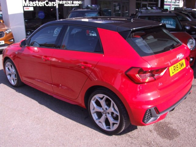 2019 AUDI A1 1.5 TFSI 35 S line Sportback S Tronic Euro 6 (s/s) 5dr - Photo 4