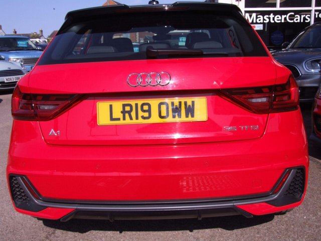 2019 AUDI A1 1.5 TFSI 35 S line Sportback S Tronic Euro 6 (s/s) 5dr - Photo 9