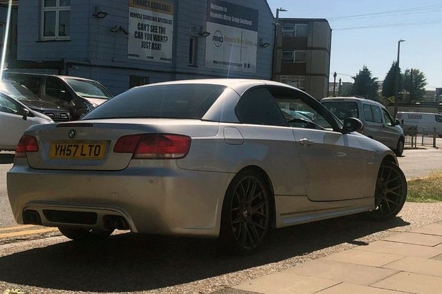 View our BMW 3 SERIES