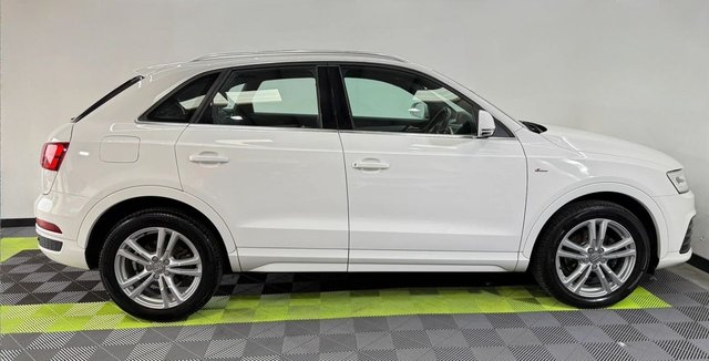 2016 AUDI Q3 - Photo 8