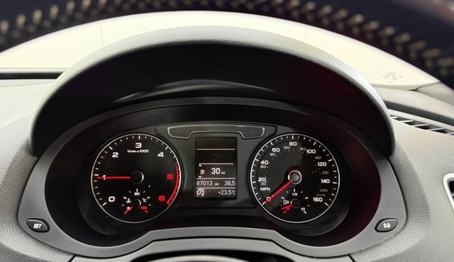 2016 AUDI Q3 - Photo 11