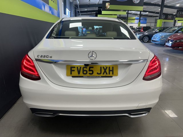 2015 Mercedes-Benz C-Class 2.1L Sport 4dr - Photo 10