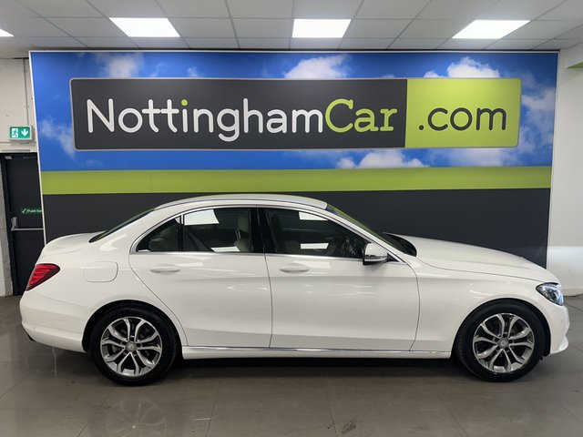 2015 Mercedes-Benz C-Class 2.1L Sport 4dr - Photo 4