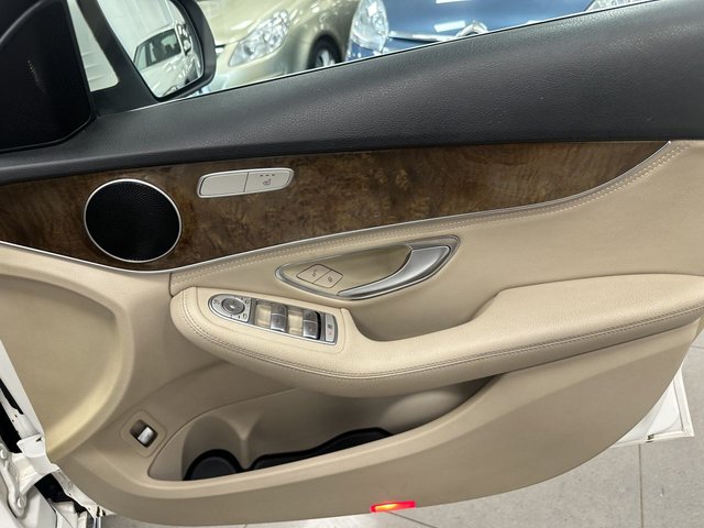 2015 Mercedes-Benz C-Class 2.1L Sport 4dr - Photo 12