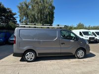 USED 2018 18 RENAULT TRAFIC 1.6 dCi 27 Sport Nav SWB Standard Roof Euro 6 5dr 1 YEARS MOT, TOP SPEC
