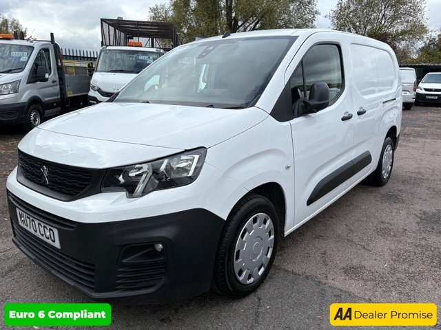 2020 PEUGEOT PARTNER - Photo 11