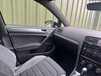 USED 2019 69 VOLKSWAGEN GOLF 2.0 TDI R-Line Hatchback 5dr Diesel DSG Euro 6 (s/s) (150 ps) 