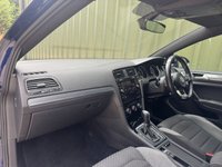 USED 2019 69 VOLKSWAGEN GOLF 2.0 TDI R-Line Hatchback 5dr Diesel DSG Euro 6 (s/s) (150 ps) 