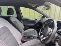 USED 2019 69 VOLKSWAGEN GOLF 2.0 TDI R-Line Hatchback 5dr Diesel DSG Euro 6 (s/s) (150 ps) 