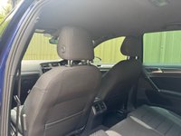 USED 2019 69 VOLKSWAGEN GOLF 2.0 TDI R-Line Hatchback 5dr Diesel DSG Euro 6 (s/s) (150 ps) 