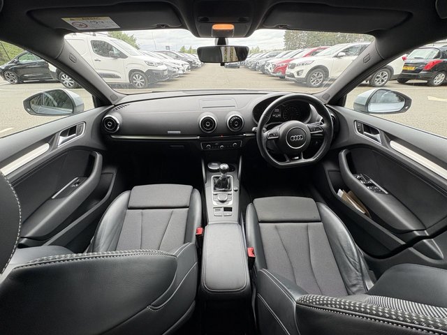 2015 AUDI A3 - Photo 9