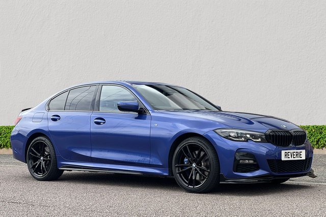 View our BMW 3 SERIES