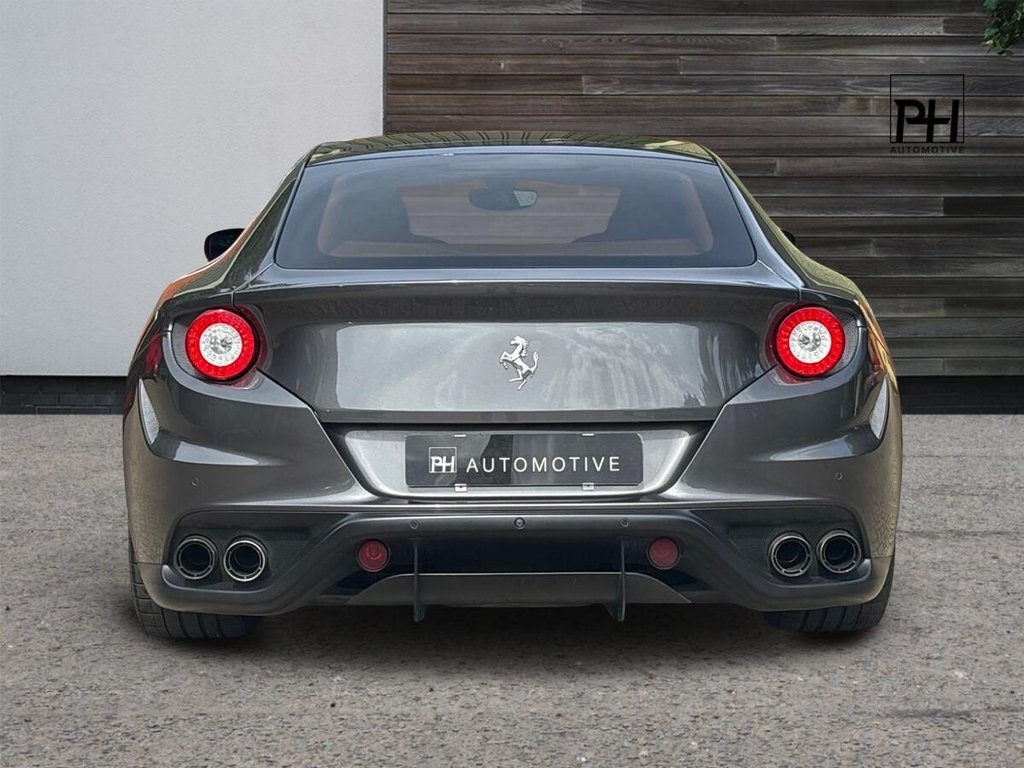 USED 2016 F FERRARI FF 6.3 V12 Coupe 3dr Petrol F1 DCT 4WD Euro 5 (s/s) (660 bhp) GLASS ROOF|APPLE CARPLAY|PTU