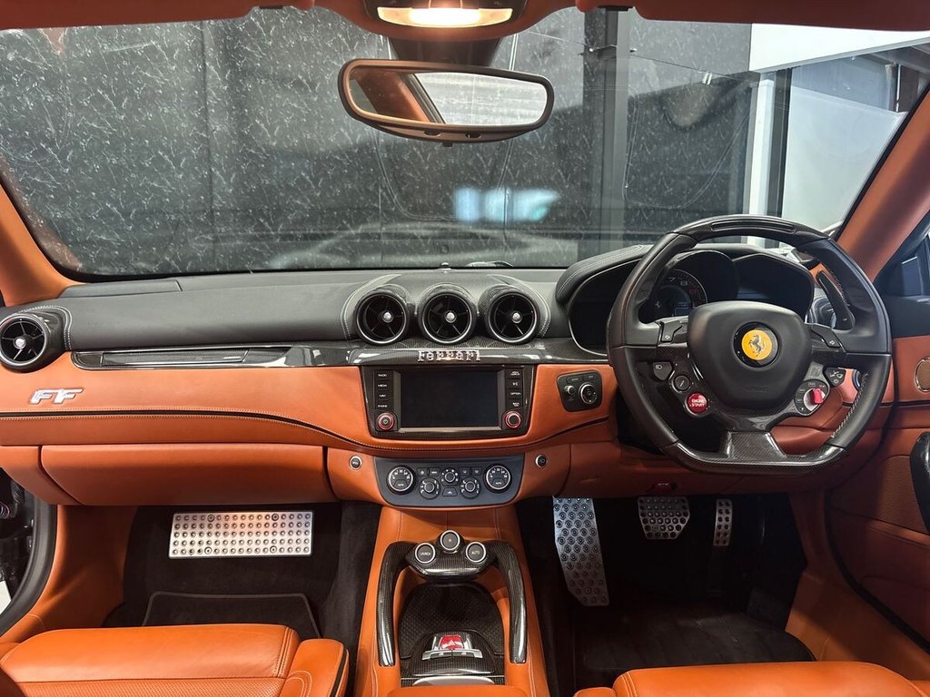 USED 2016 F FERRARI FF 6.3 V12 Coupe 3dr Petrol F1 DCT 4WD Euro 5 (s/s) (660 bhp) GLASS ROOF|APPLE CARPLAY|PTU