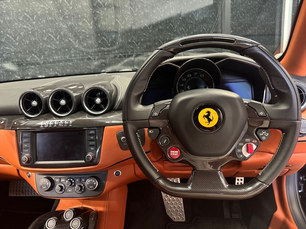 USED 2016 F FERRARI FF 6.3 V12 Coupe 3dr Petrol F1 DCT 4WD Euro 5 (s/s) (660 bhp) GLASS ROOF|APPLE CARPLAY|PTU