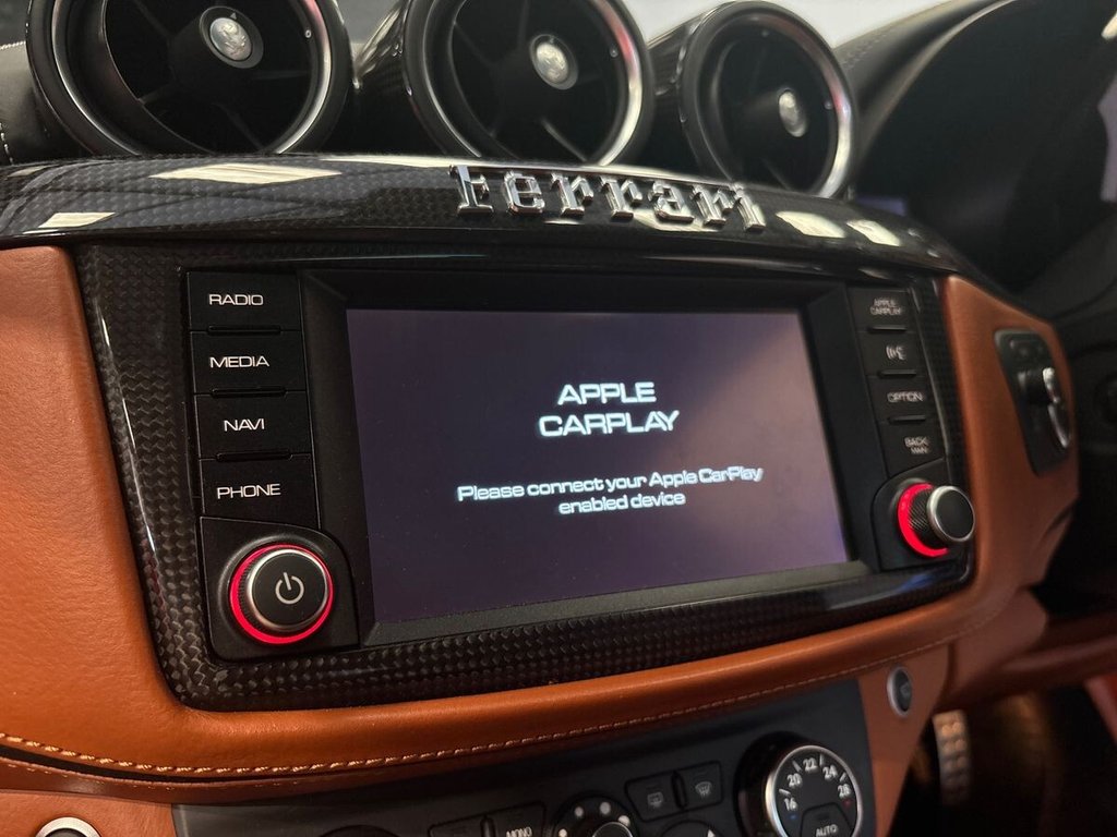 USED 2016 F FERRARI FF 6.3 V12 Coupe 3dr Petrol F1 DCT 4WD Euro 5 (s/s) (660 bhp) GLASS ROOF|APPLE CARPLAY|PTU
