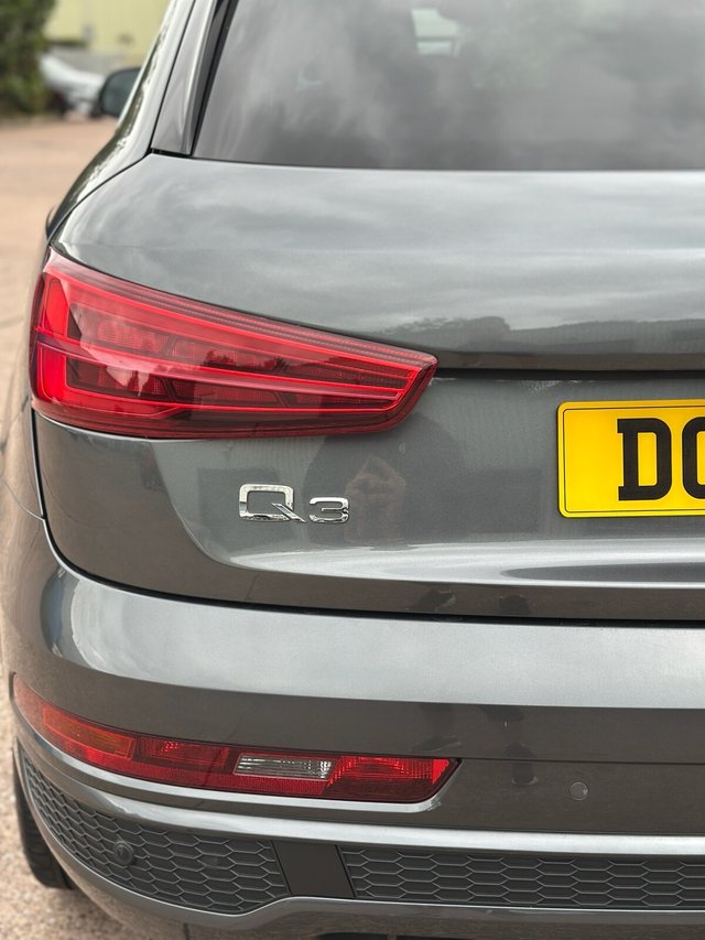 View our AUDI Q3