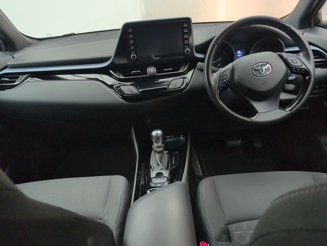 USED 2021 21 Toyota C-Hr 1.8 Vvt-H Gpf Design Suv 5dr Petrol Hybrid Cvt Euro 6 (s/S) (122 Ps) - Cruise, Bluetooth, Alloy
