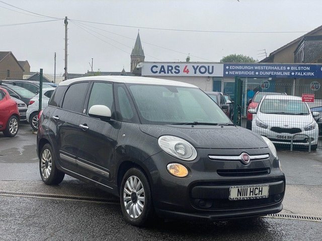 View our Fiat 500l range