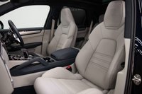 USED 2023 72 PORSCHE CAYENNE 3.0 V6 E-Hybrid 17.9kWh Platinum Edition Petrol Plug-in Hybrid  