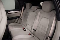 USED 2023 72 PORSCHE CAYENNE 3.0 V6 E-Hybrid 17.9kWh Platinum Edition Petrol Plug-in Hybrid  