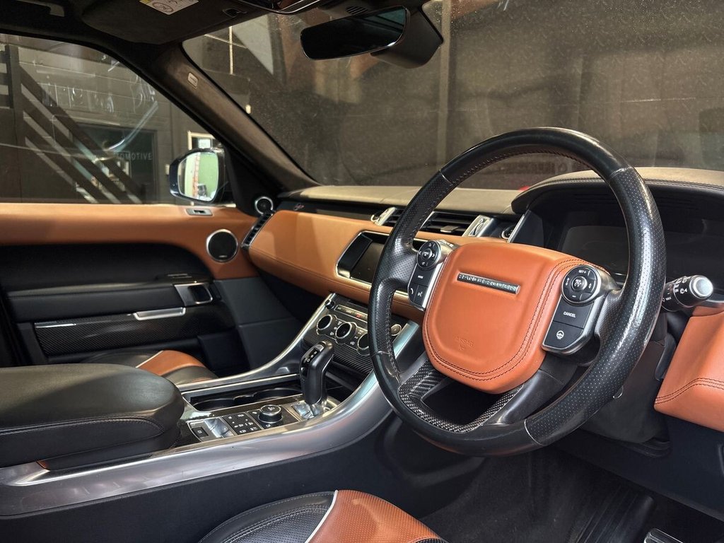 USED 2017 67 LAND ROVER RANGE ROVER SPORT 5.0 V8 SVR SUV 5dr Petrol Auto 4WD Euro 6 (s/s) (550 ps) LAND ROVER WARRANTY AUGUST 26