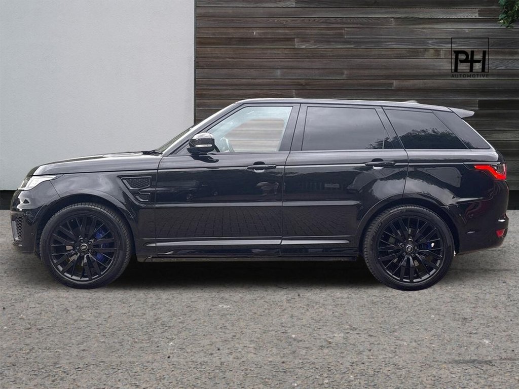 USED 2017 67 LAND ROVER RANGE ROVER SPORT 5.0 V8 SVR SUV 5dr Petrol Auto 4WD Euro 6 (s/s) (550 ps) LAND ROVER WARRANTY AUGUST 26