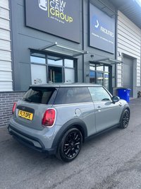 USED 2021 71 MINI HATCH 1.5 One Classic Hatchback 3dr Petrol Steptronic Euro 6 (s/s) (102 ps) 