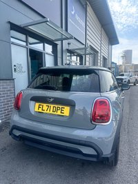 USED 2021 71 MINI HATCH 1.5 One Classic Hatchback 3dr Petrol Steptronic Euro 6 (s/s) (102 ps) 