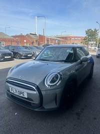 USED 2021 71 MINI HATCH 1.5 One Classic Hatchback 3dr Petrol Steptronic Euro 6 (s/s) (102 ps) 