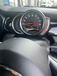USED 2021 71 MINI HATCH 1.5 One Classic Hatchback 3dr Petrol Steptronic Euro 6 (s/s) (102 ps) 