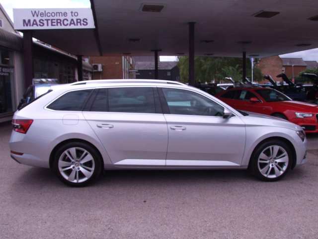 View our SKODA SUPERB